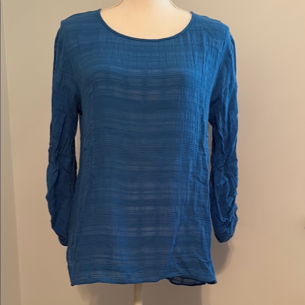 Blue cotton woven bell sleeved lightweight blouse